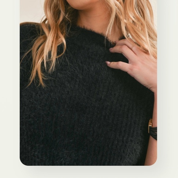 NWOT Sadie & Sage Rudy Ribbed Short Sleeve Sweater Black Medium - Picture 5 of 10